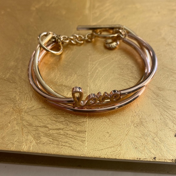 The Rose Gold Set ✨ - Picture 4 of 6